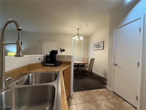 $274,990 | 50 Aura De Blanco Street, Unit 11104, Henderson, NV 89074