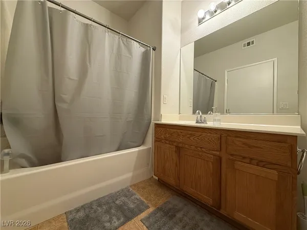 $274,990 | 50 Aura De Blanco Street, Unit 11104, Henderson, NV 89074