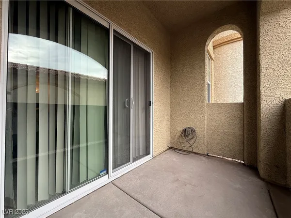 $274,990 | 50 Aura De Blanco Street, Unit 11104, Henderson, NV 89074