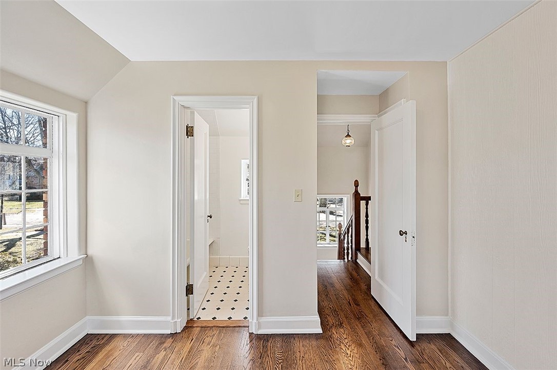 16089 Brewster Road Cleveland, OH 44112 - Photo 22 of 31