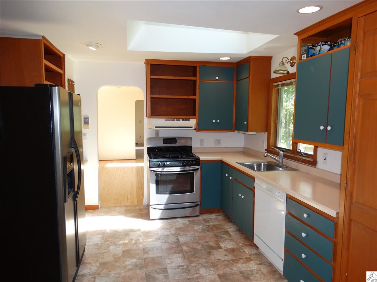 2509 Anderson Road Duluth, MN 55811 - Photo 5 of 17 Gallery Image 5