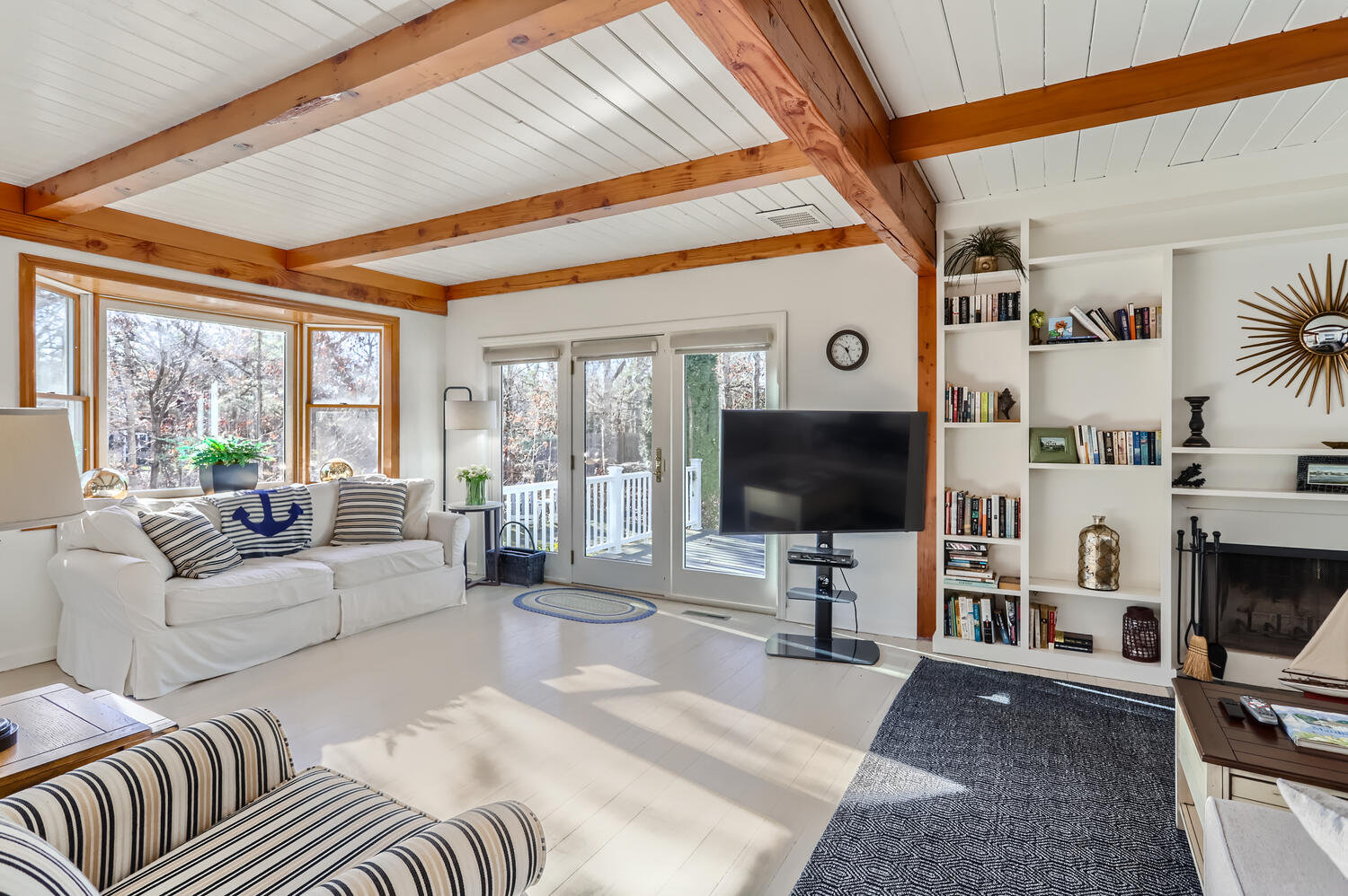 19 Duncan Cl Edgartown, MA 02539 - Photo 11 of 26 Gallery Image 11