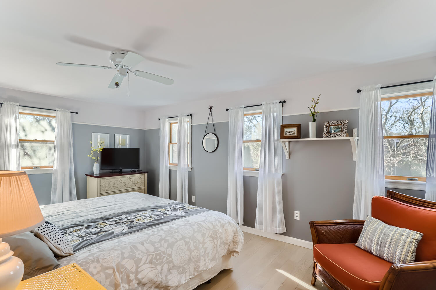 19 Duncan Cl Edgartown, MA 02539 - Photo 21 of 26 Gallery Image 21