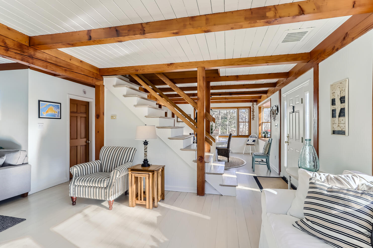 19 Duncan Cl Edgartown, MA 02539 - Photo 9 of 26 Gallery Image 9