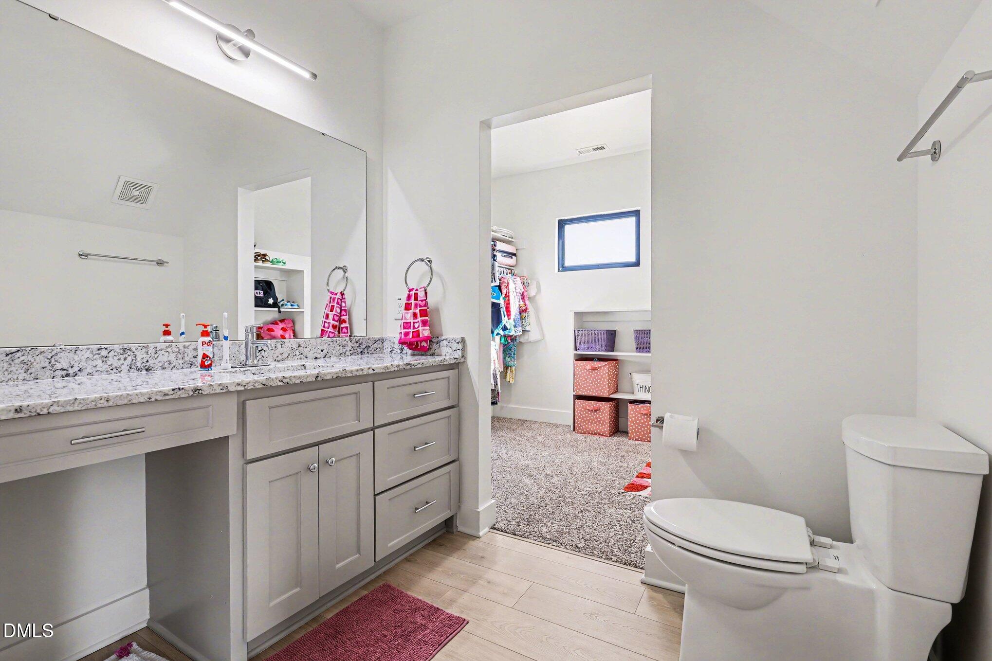 7839 Raleigh Road Benson, NC 27504 - Photo 30 of 45 031_file_4820