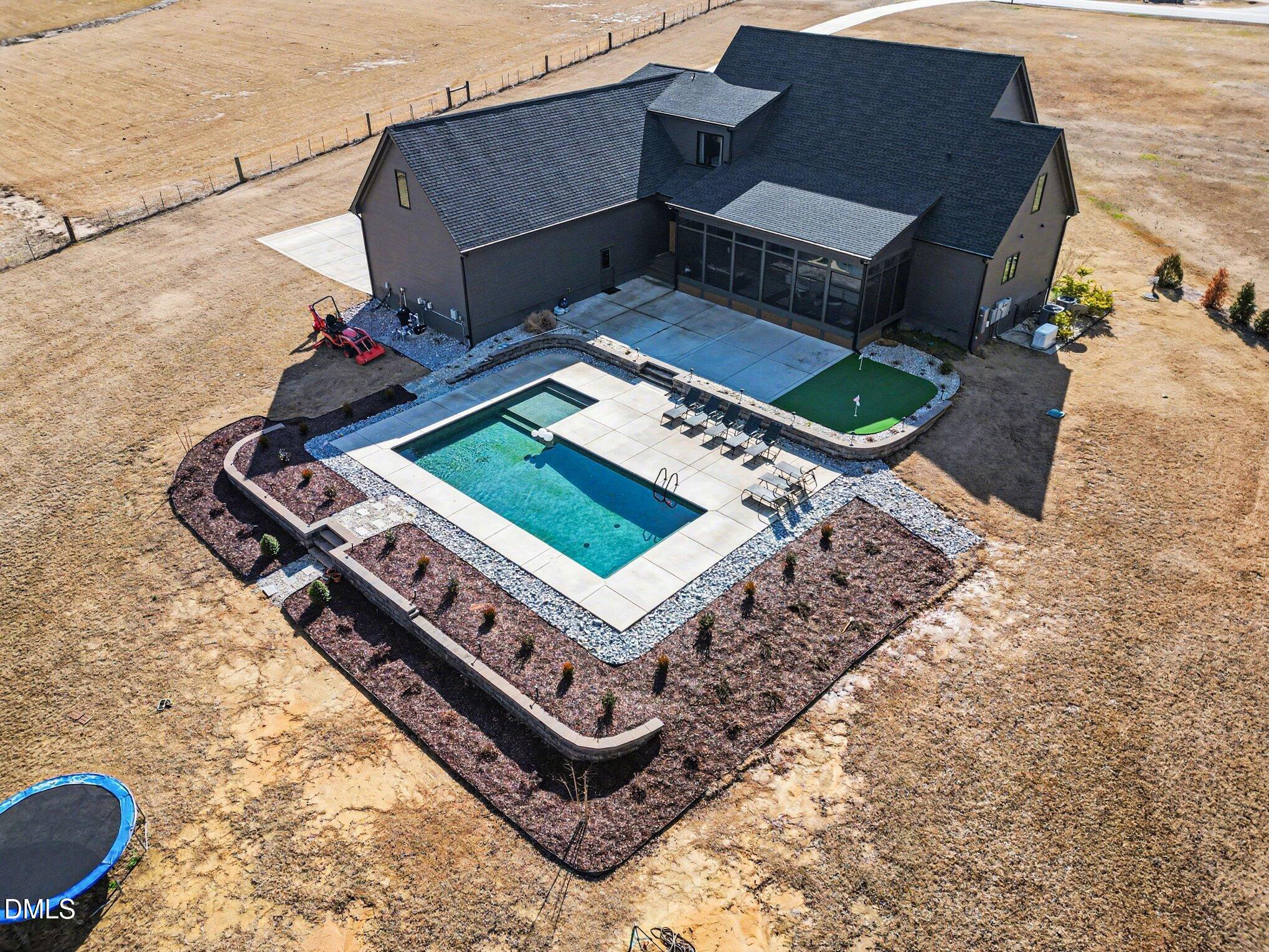 7839 Raleigh Road Benson, NC 27504 - Photo 42 of 45 043_file_6152