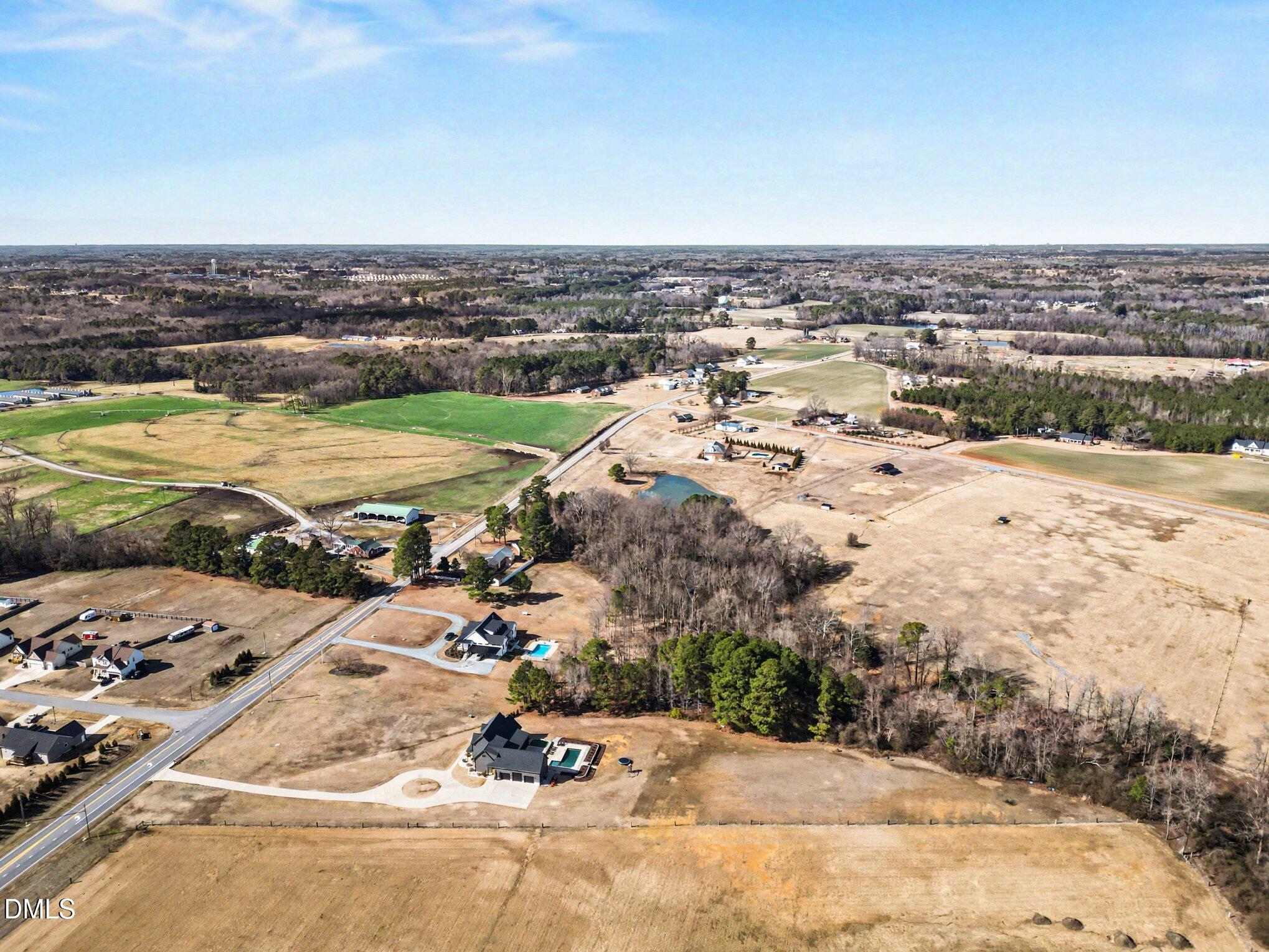 7839 Raleigh Road Benson, NC 27504 - Photo 43 of 45 044_file_6024