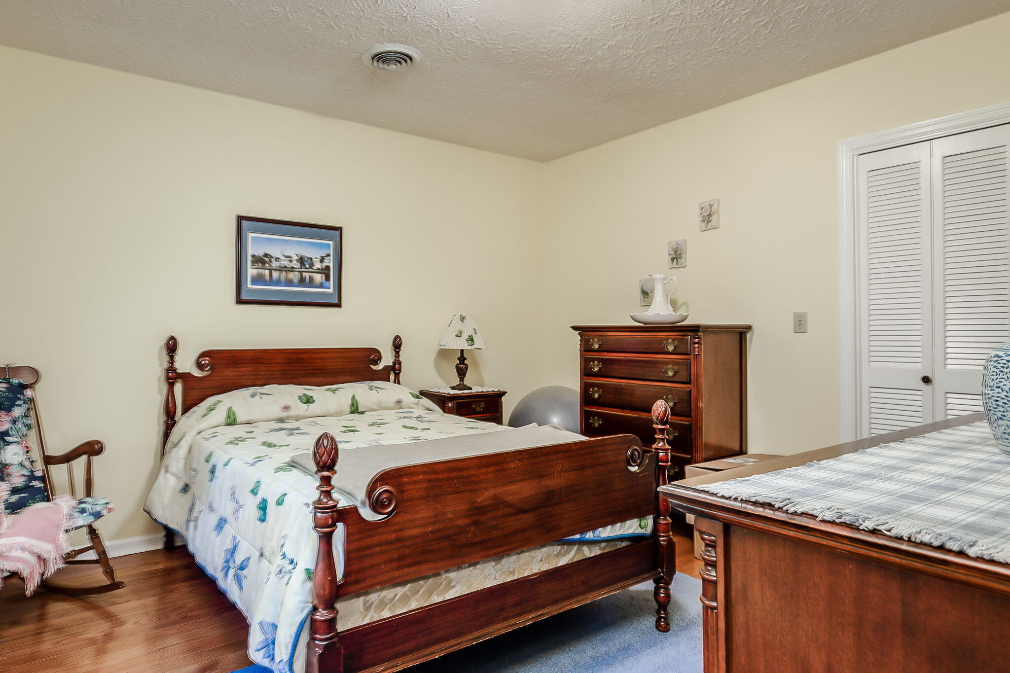 2217 Silverdale Road Kingsport, TN 37660 - Photo 12 of 36 16-web-or-mls-Silverdale-16