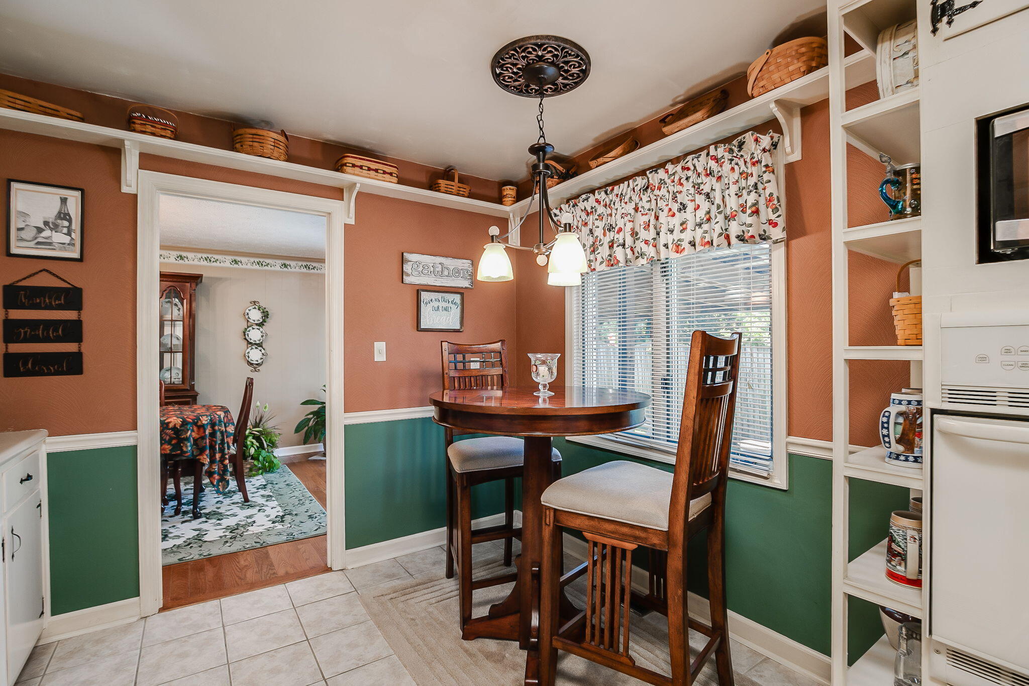 2217 Silverdale Road Kingsport, TN 37660 - Photo 18 of 36 22-web-or-mls-Silverdale-22