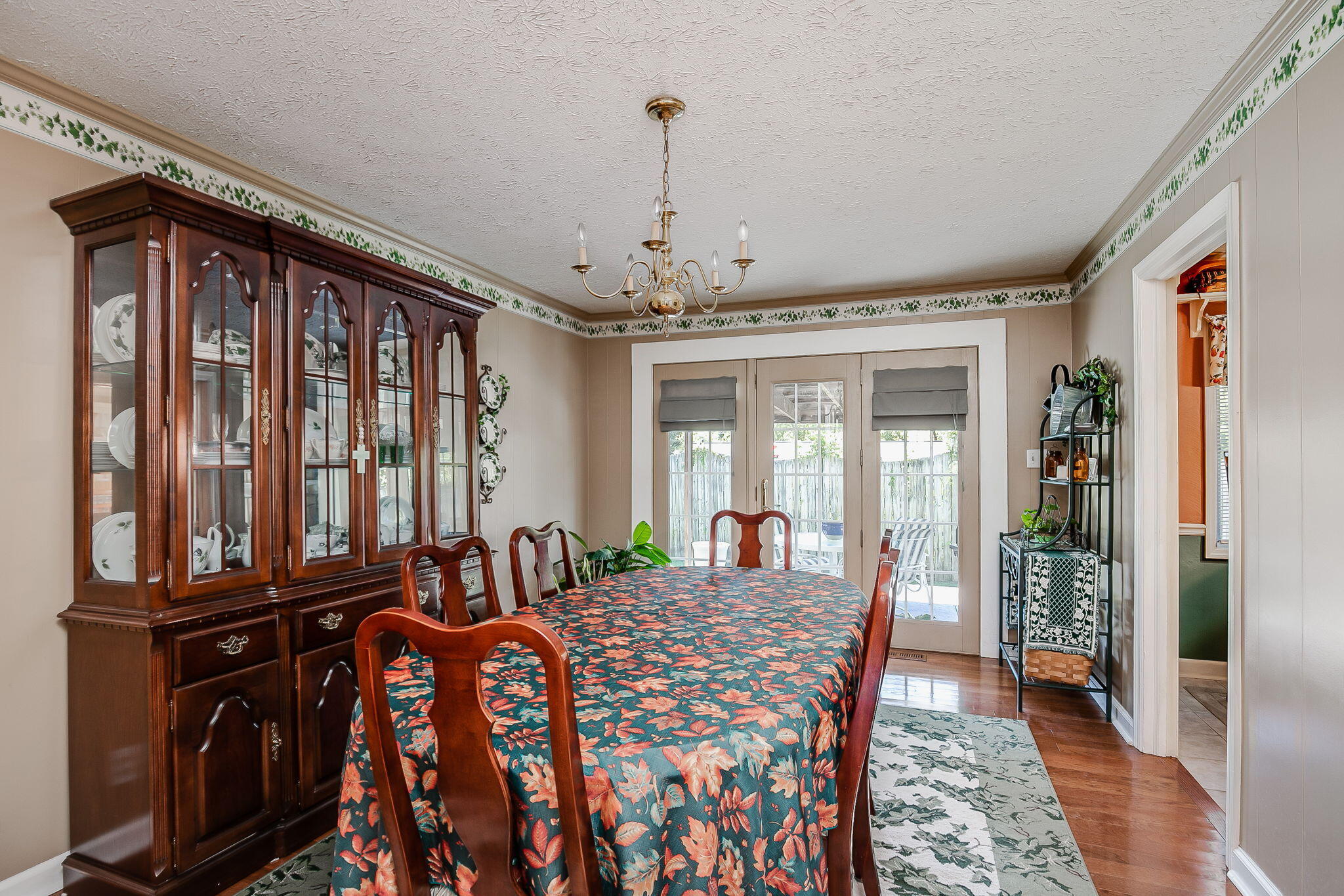2217 Silverdale Road Kingsport, TN 37660 - Photo 22 of 36 26-web-or-mls-Silverdale-26