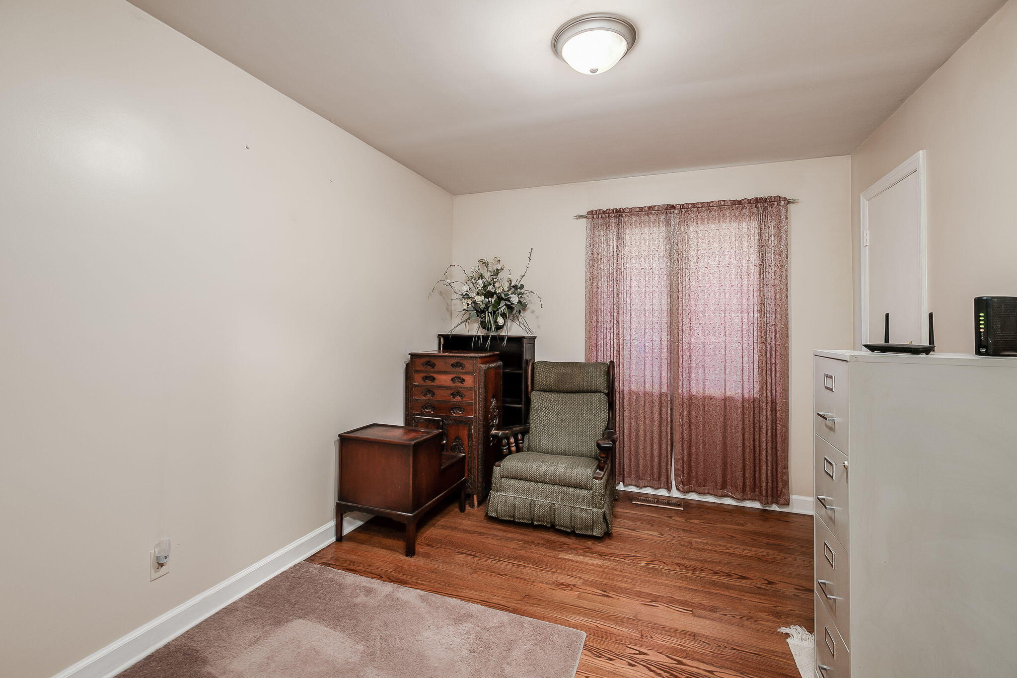 2217 Silverdale Road Kingsport, TN 37660 - Photo 24 of 36 28-web-or-mls-Silverdale-28