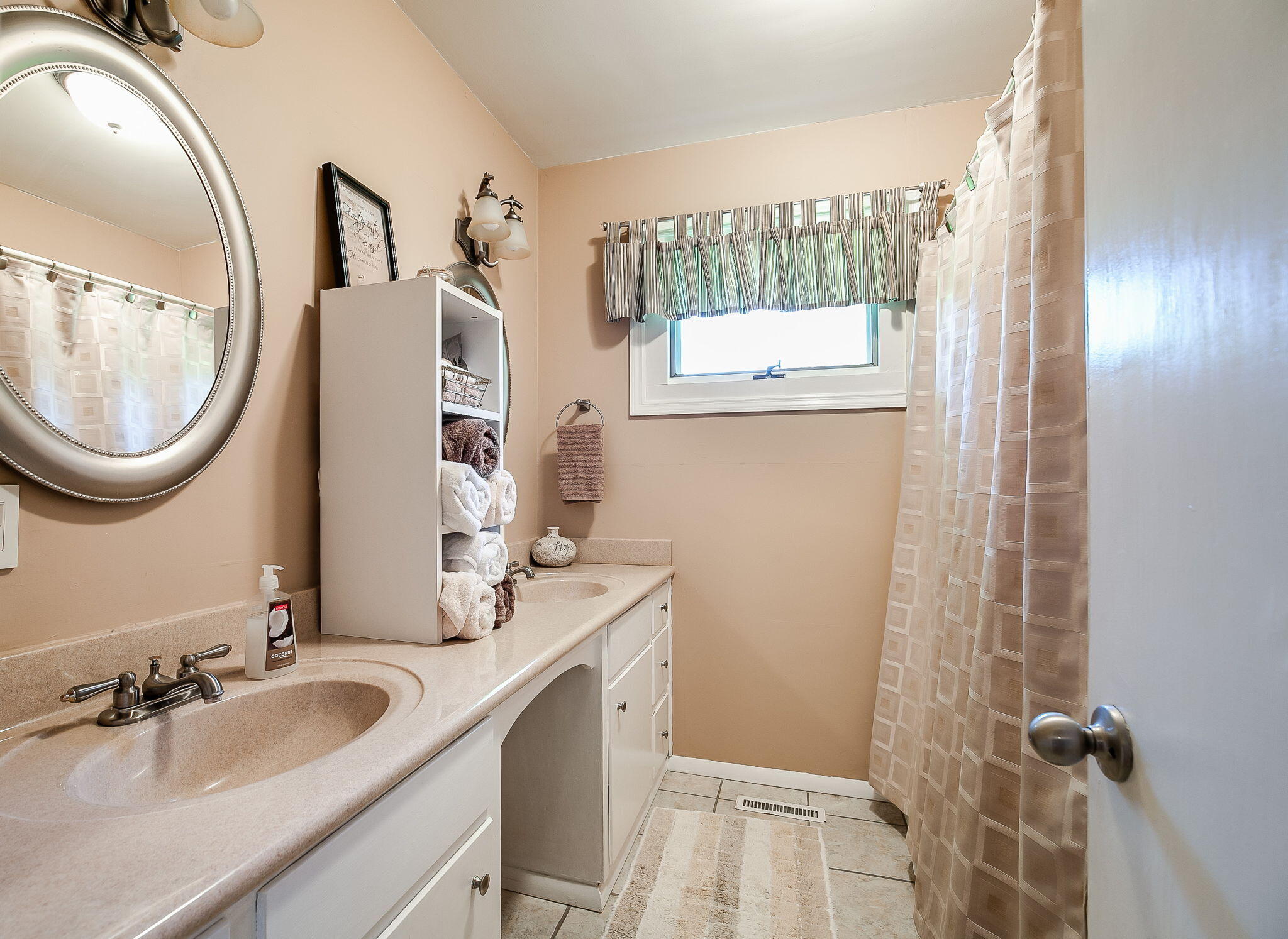 2217 Silverdale Road Kingsport, TN 37660 - Photo 25 of 36 29-web-or-mls-Silverdale-29