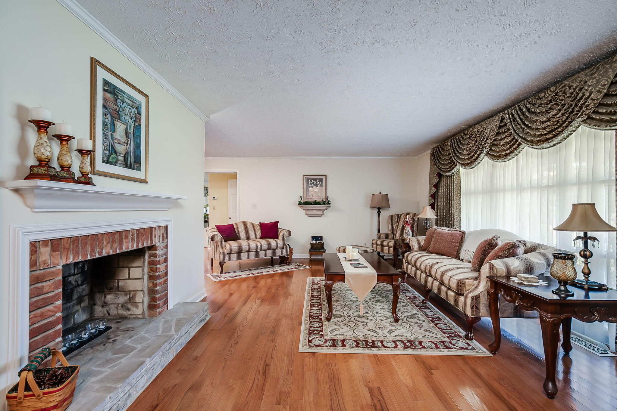 2217 Silverdale Road Kingsport, TN 37660 - Photo 6 of 36 9-web-or-mls-Silverdale-9