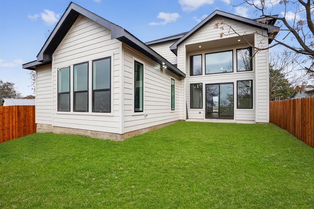 2007 North Montclair Avenue Dallas, TX 75208 - Photo 24 of 25 a view of a house with a yard