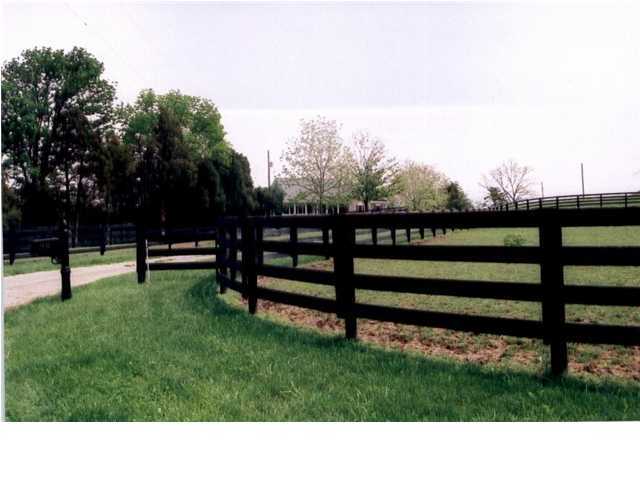 931 North Cedar Point Road Buckner, KY 40031 - Photo 11 of 25 Additional Photo