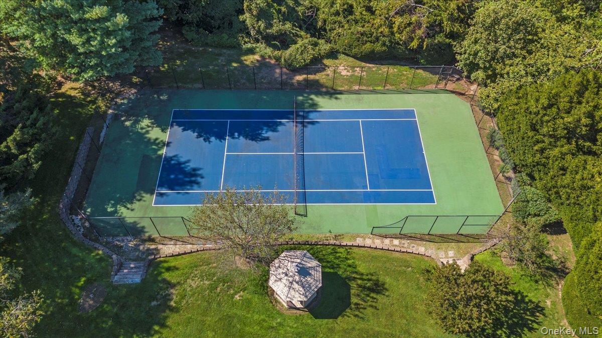 12 Ridge Court Glen Head, NY 11545 - Photo 44 of 46 Bird's eye view