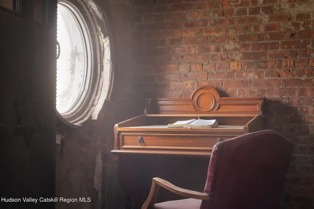 $895,000 | 24 West Union Street, Kingston, NY 12401