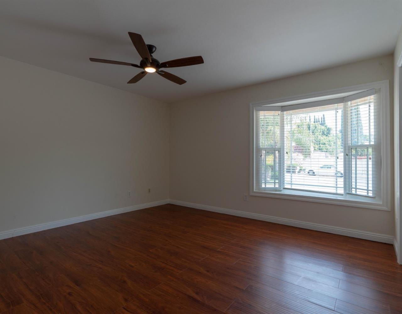 11375 Baird Avenue Porter Ranch, CA 91326 - Photo 12 of 21 Gallery Image 12