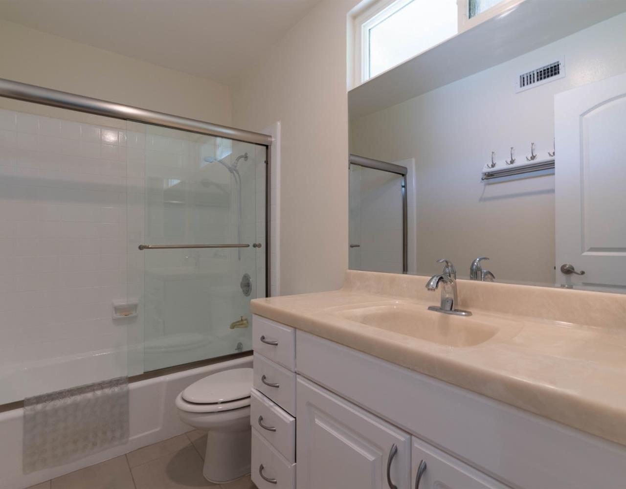 11375 Baird Avenue Porter Ranch, CA 91326 - Photo 17 of 21 Gallery Image 17