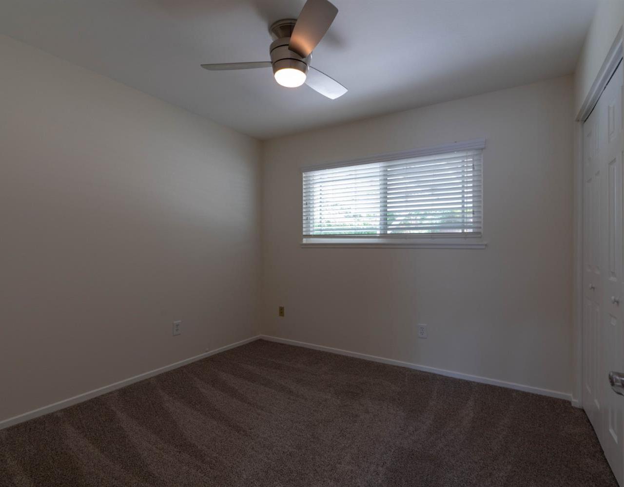 11375 Baird Avenue Porter Ranch, CA 91326 - Photo 10 of 21 Gallery Image 10