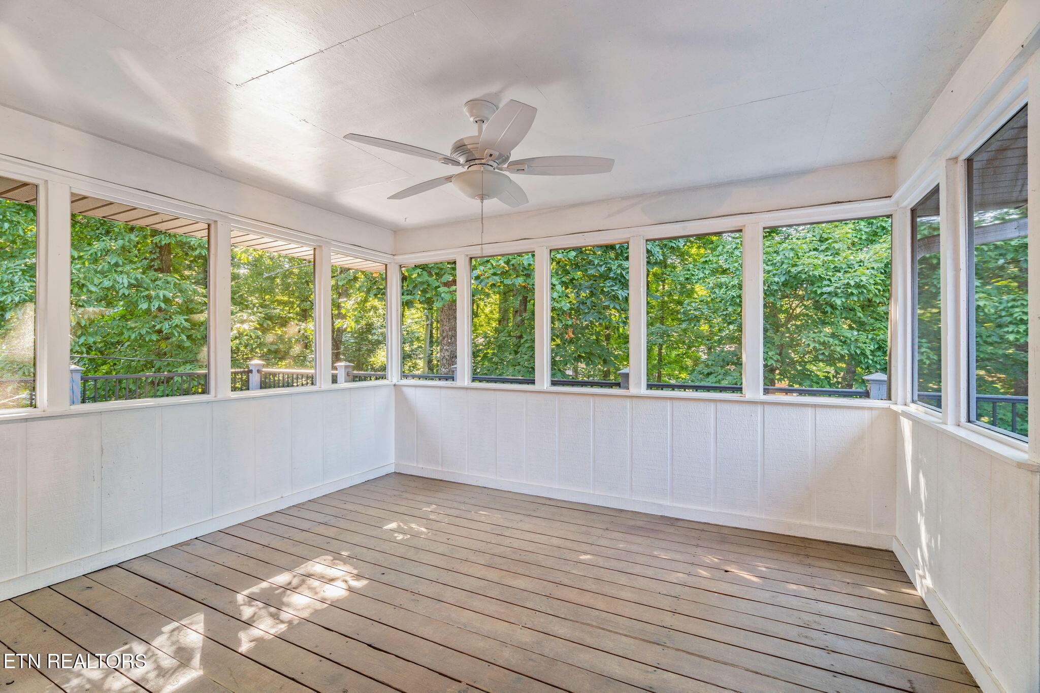 8100 Bell Campground Road Powell, TN 37849 - Photo 3 of 38 Gallery Image 3