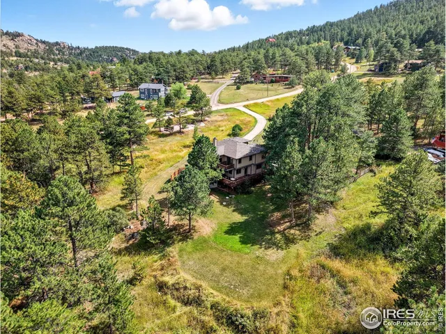 $1,125,000 | 234 Deer Lane, Lyons, CO 80540