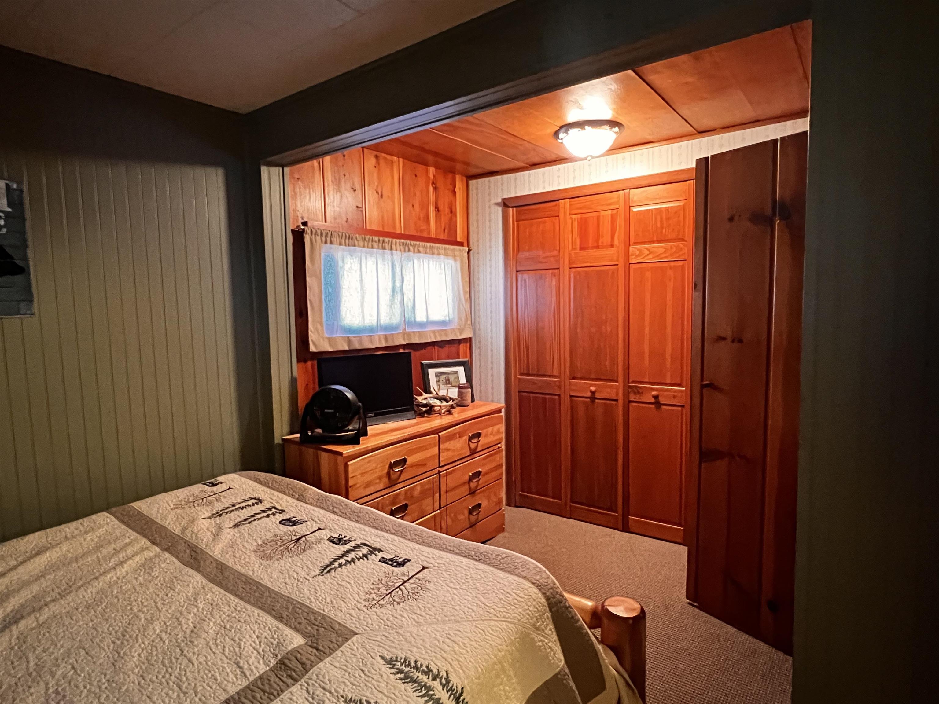 6546 North Ridge Road Harrison, MI 48625 - Photo 14 of 19 Gallery Image 14