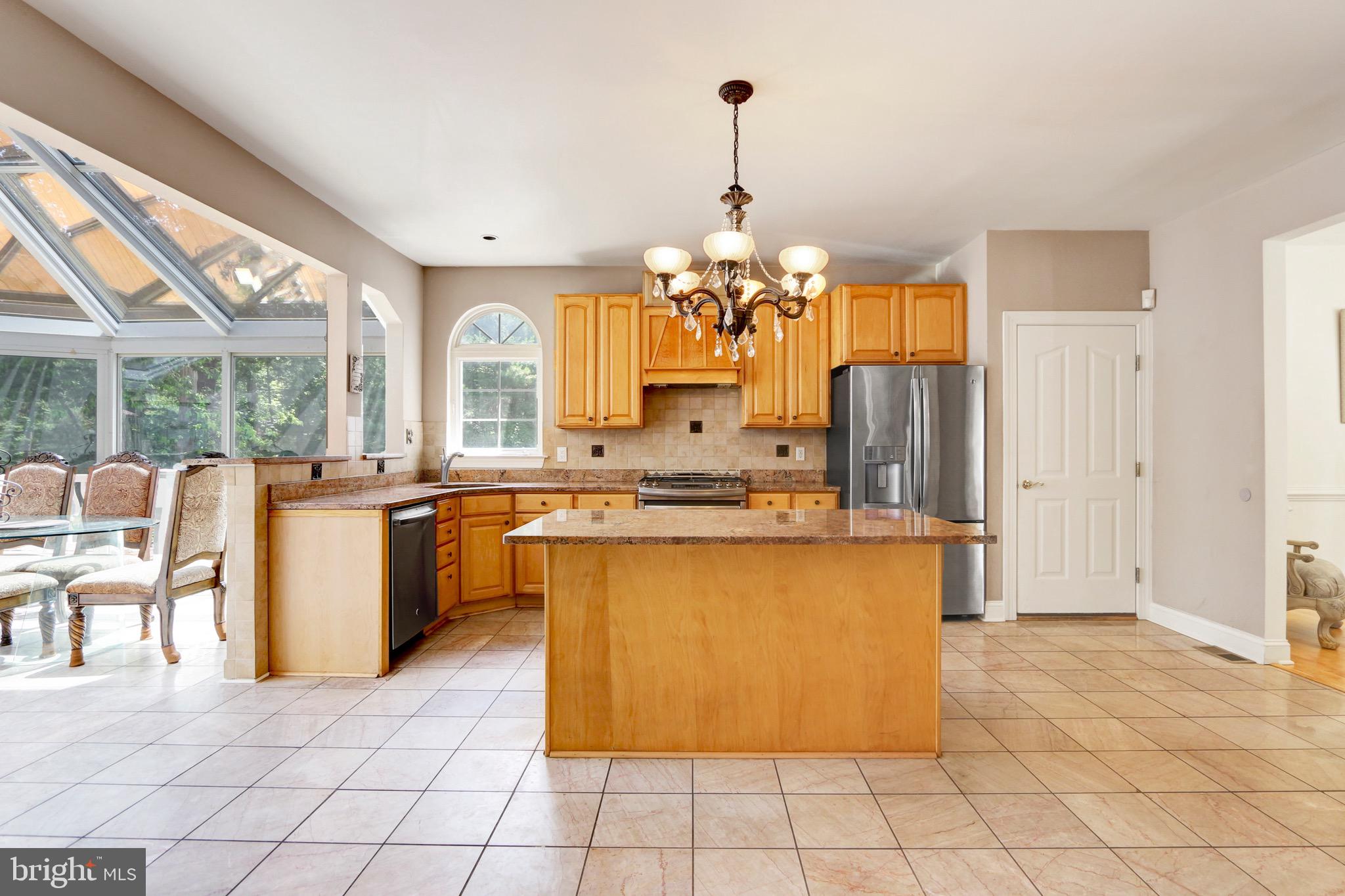 8 Rams Gate Court Medford, NJ 08055 - Photo 15 of 52