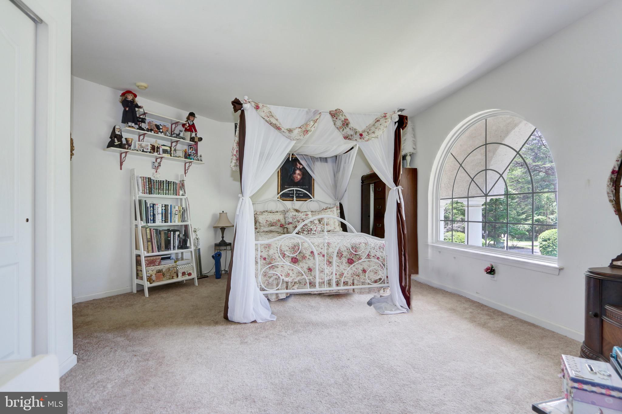 8 Rams Gate Court Medford, NJ 08055 - Photo 32 of 52