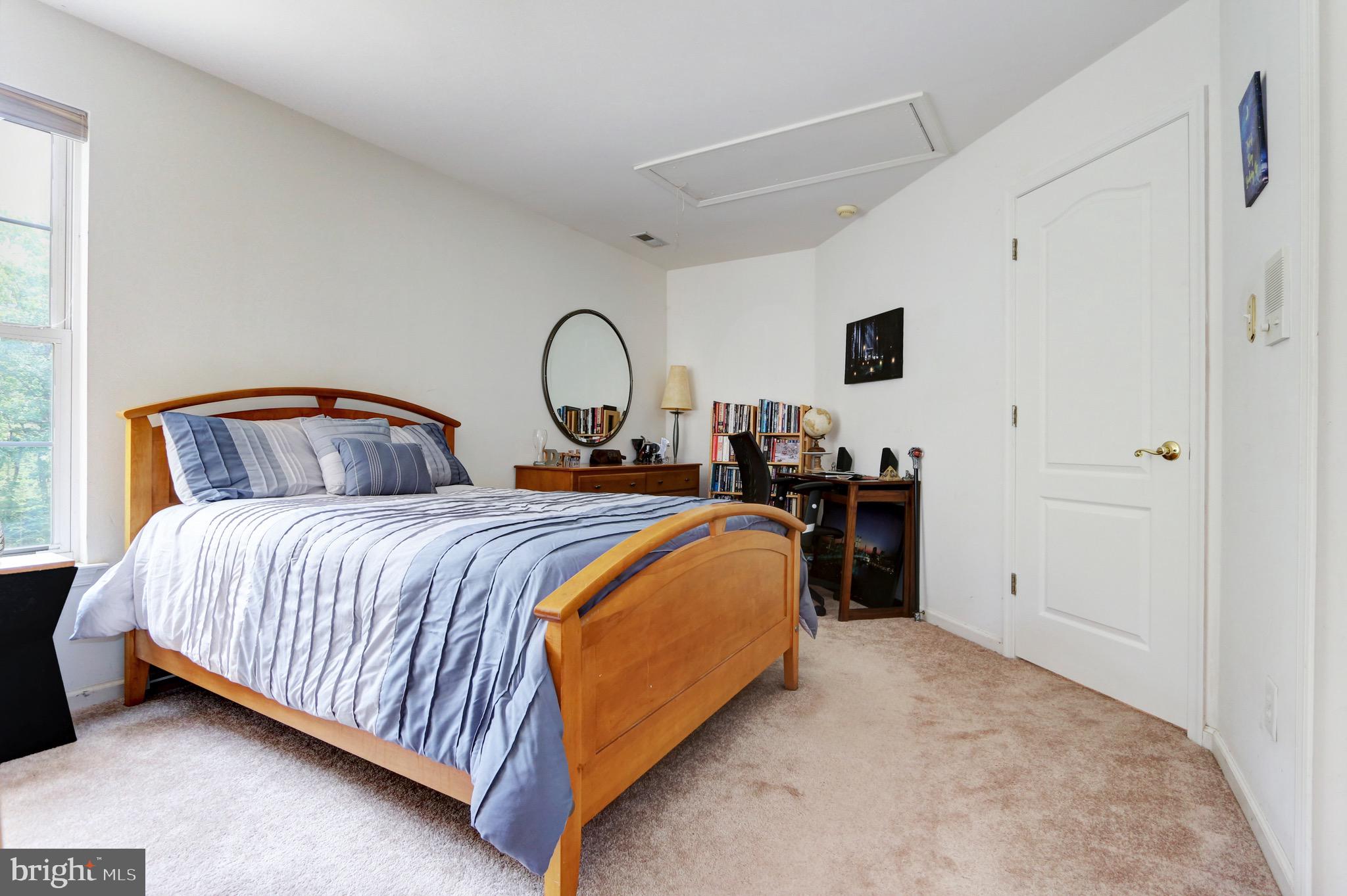 8 Rams Gate Court Medford, NJ 08055 - Photo 35 of 52