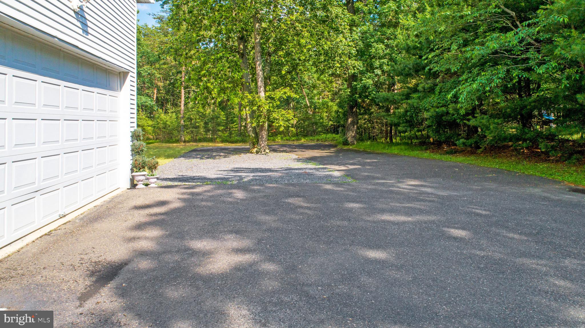 8 Rams Gate Court Medford, NJ 08055 - Photo 48 of 52