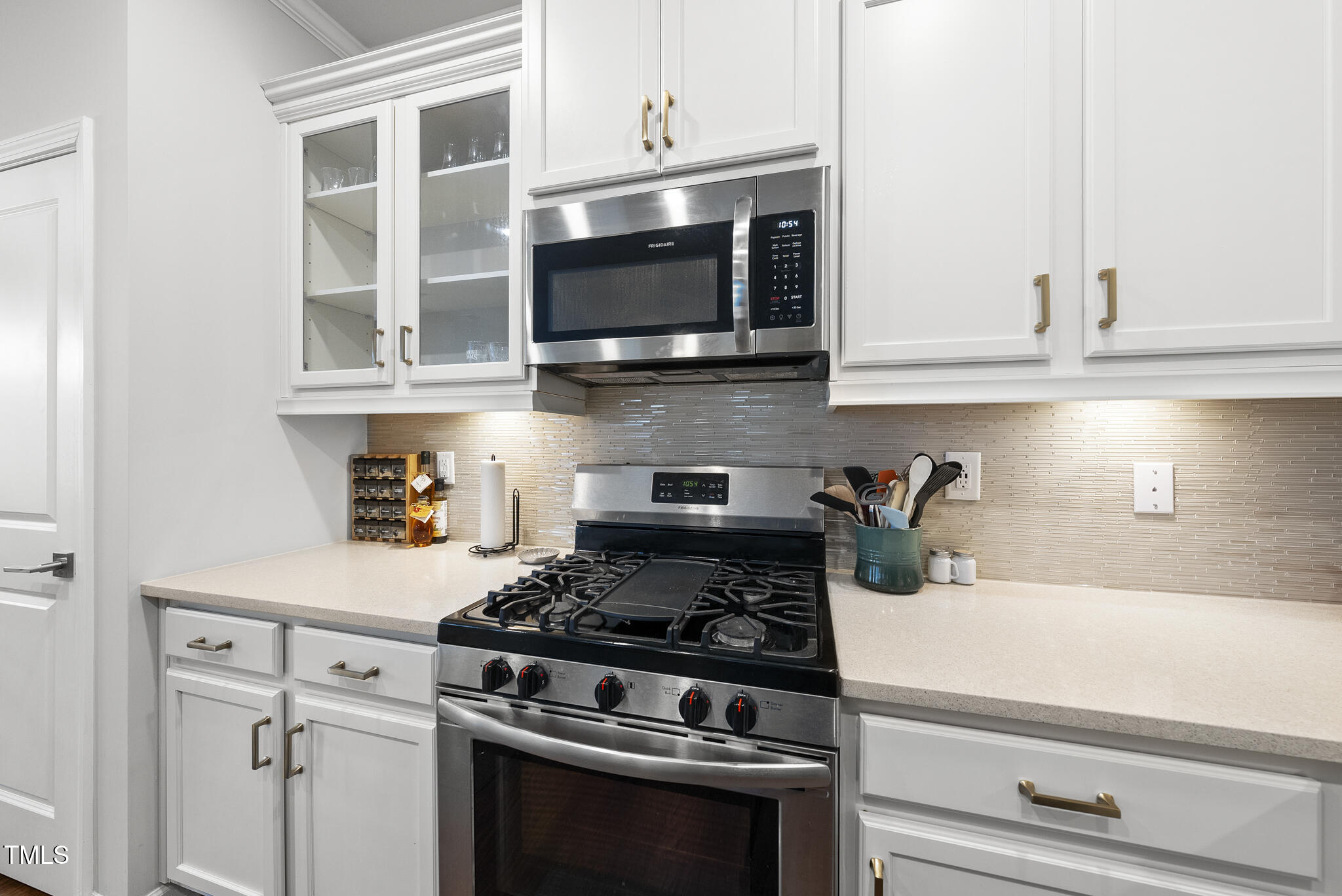 6313 Kayton Street Raleigh, NC 27616 - Photo 4 of 34 DSC08871