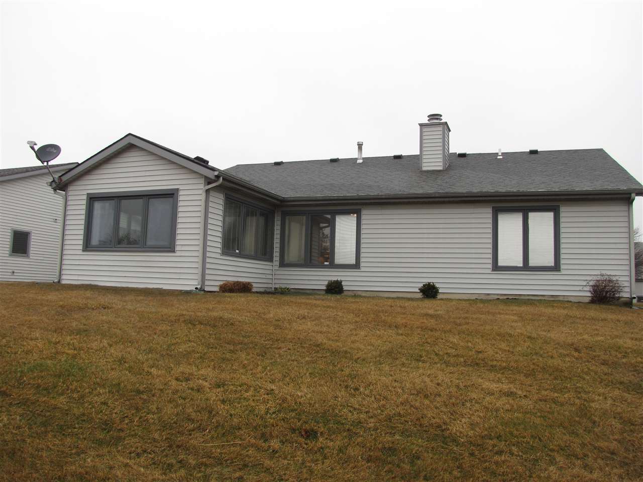912 Mill Pointe Fort Wayne, IN 46845 - Photo 6 of 34