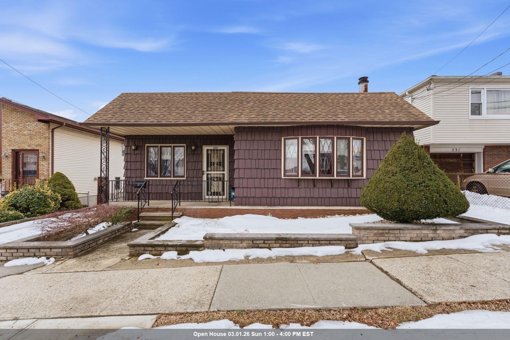 229 Centre Avenue Secaucus, NJ 07094 - Photo 1 of 40