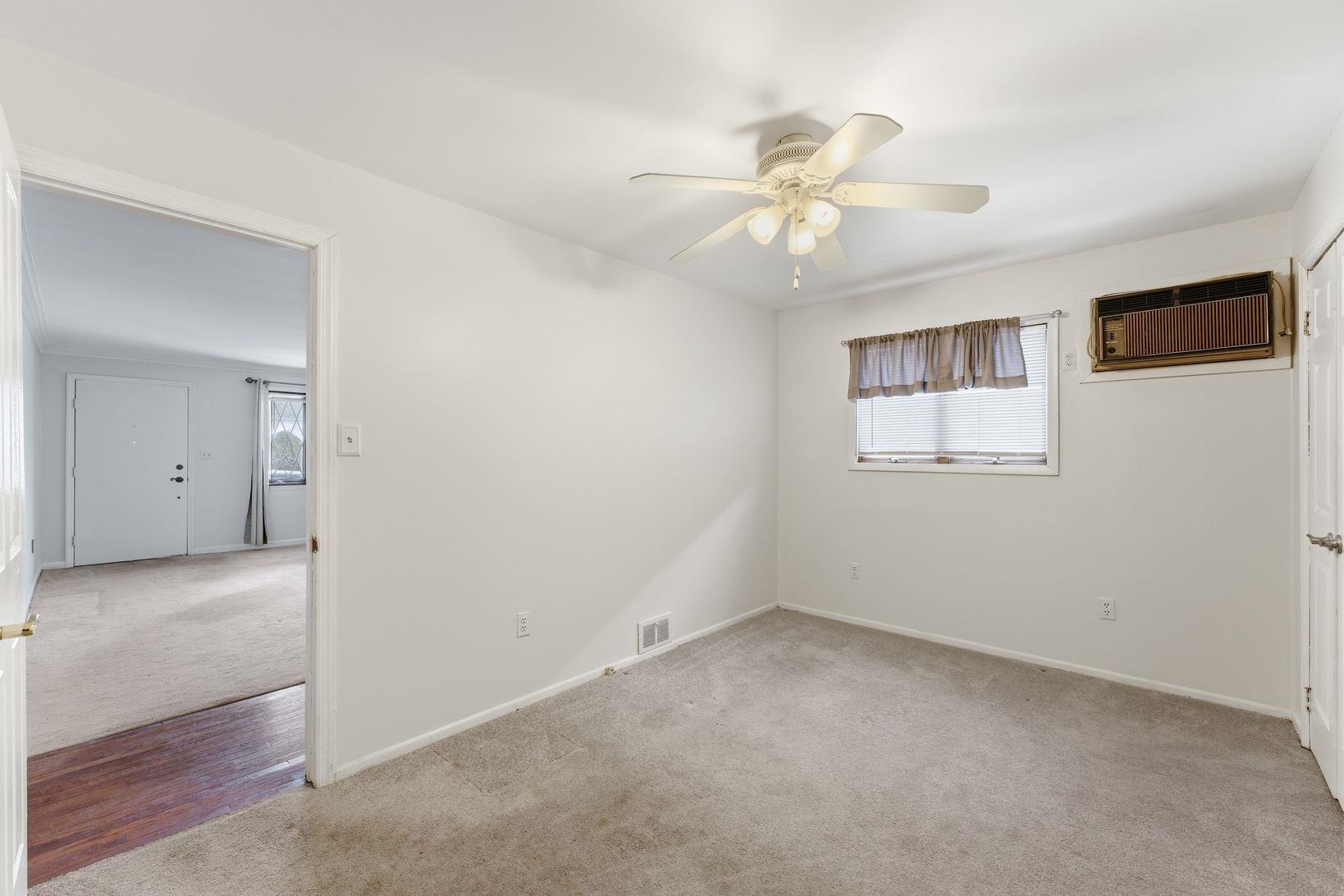 229 Centre Avenue Secaucus, NJ 07094 - Photo 16 of 40