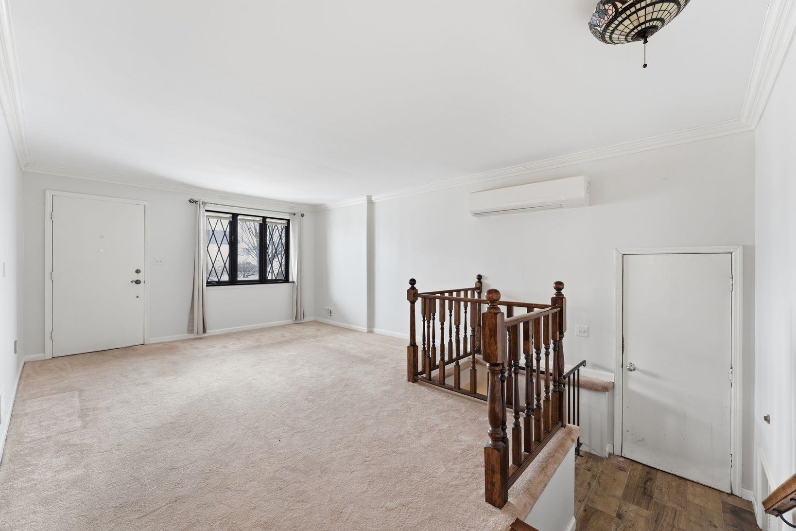 229 Centre Avenue Secaucus, NJ 07094 - Photo 4 of 40