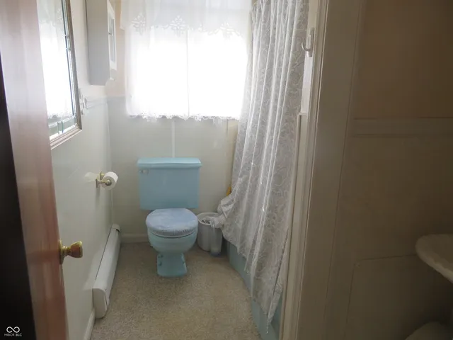 $168,000 | 413 East State Road 28, Alexandria, IN 46001