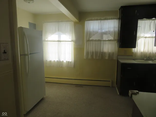 $168,000 | 413 East State Road 28, Alexandria, IN 46001