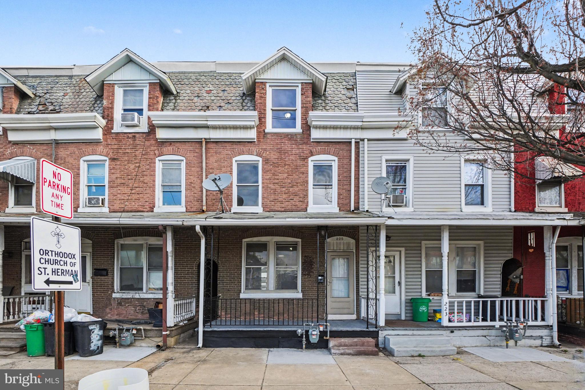 225 West Lancaster Avenue Reading, PA 19607 - Photo 2 of 31