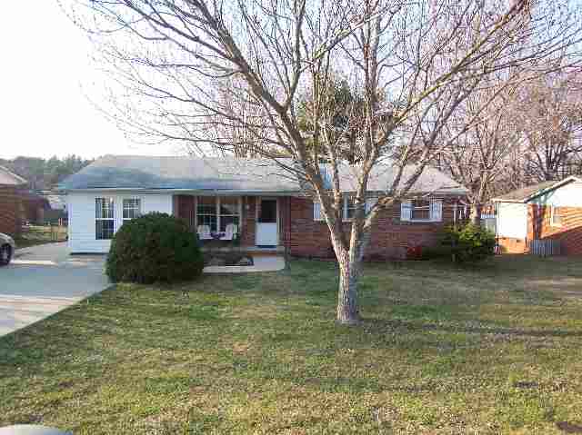 620 West Darby Road Greenville, SC 29609 - Photo 1 of 4 Gallery Image 1