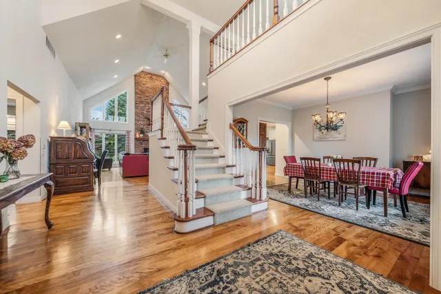 $900,000 | E5975 Sunset Court, Weyauwega, WI 54983