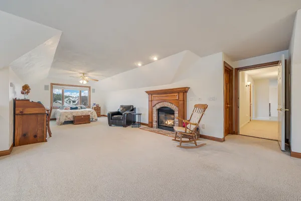 $900,000 | E5975 Sunset Court, Weyauwega, WI 54983