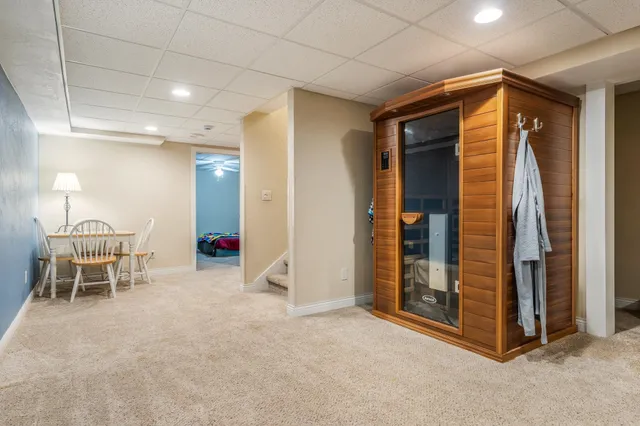 $900,000 | E5975 Sunset Court, Weyauwega, WI 54983