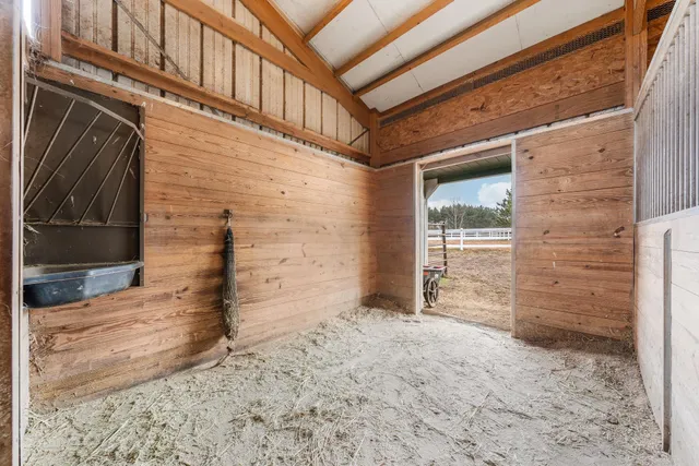 $900,000 | E5975 Sunset Court, Weyauwega, WI 54983