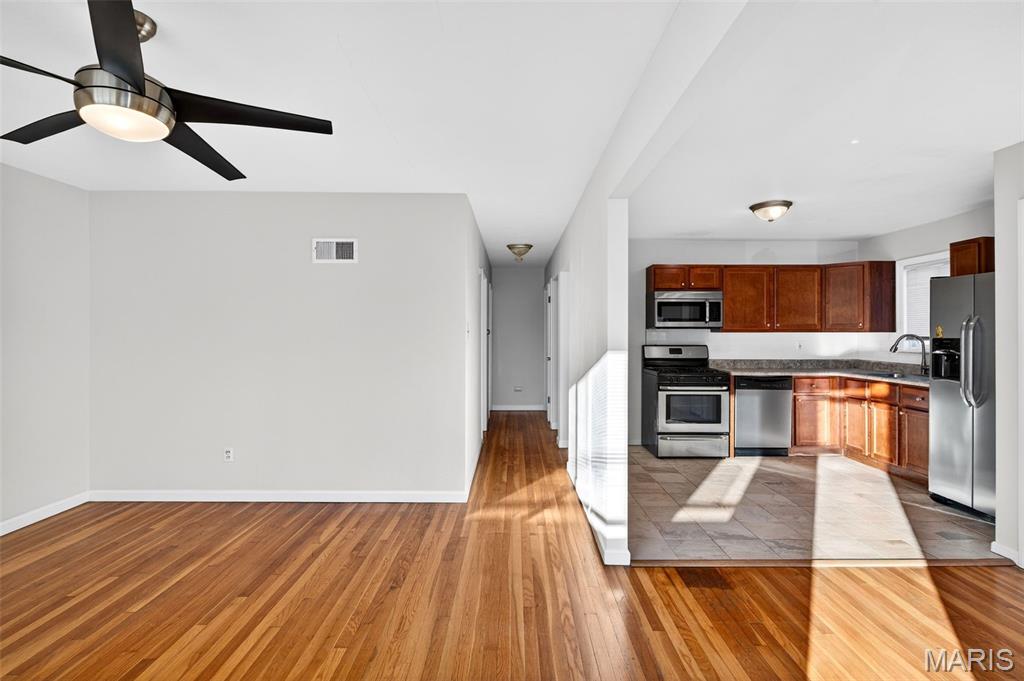 7809 Genesta Street St. Louis, MO 63123 - Photo 18 of 27