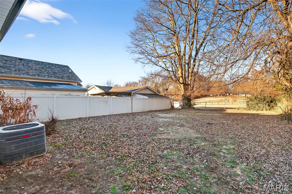 7809 Genesta Street St. Louis, MO 63123 - Photo 26 of 27