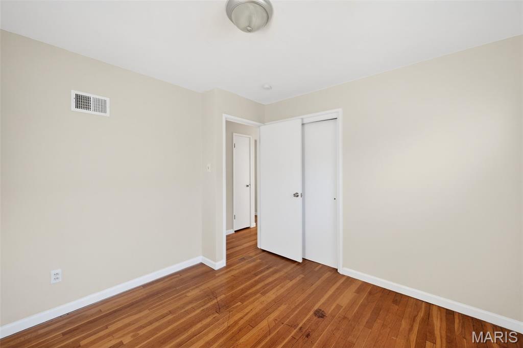 7809 Genesta Street St. Louis, MO 63123 - Photo 9 of 27