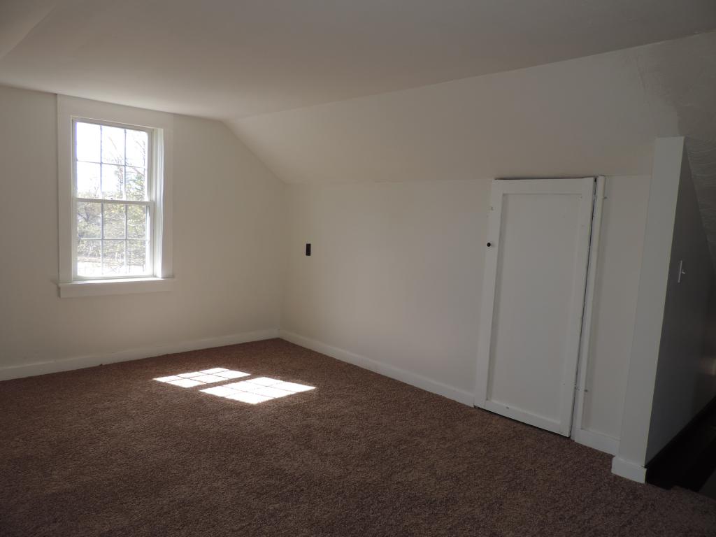 151 Dubuque Street Manchester, NH 03102 - Photo 15 of 37 Gallery Image 15