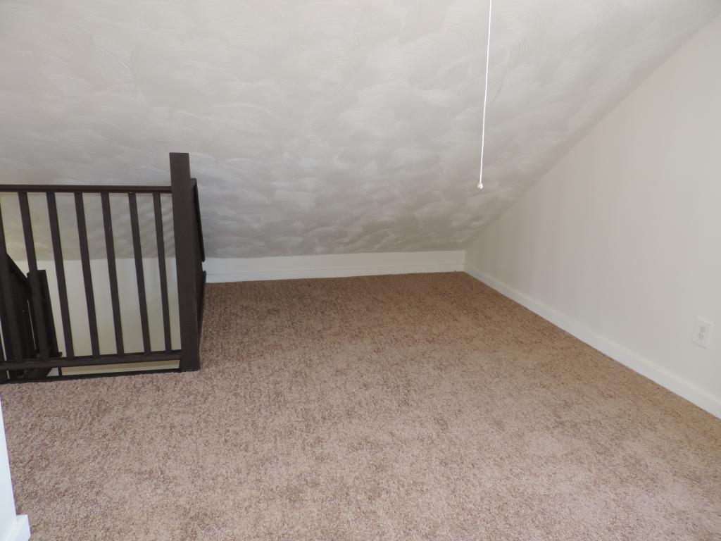 151 Dubuque Street Manchester, NH 03102 - Photo 18 of 37 Gallery Image 18