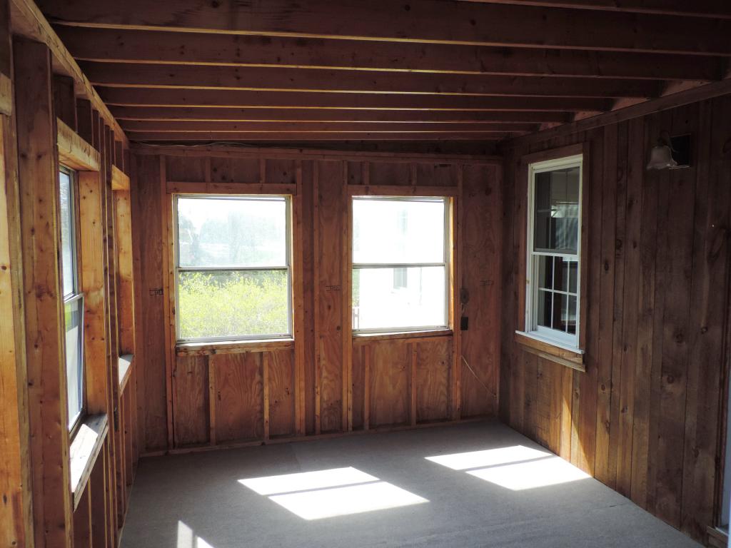 151 Dubuque Street Manchester, NH 03102 - Photo 28 of 37 Gallery Image 28